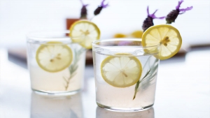 Lavanda &ndash; limunada uspavljuje i opu&scaron;ta